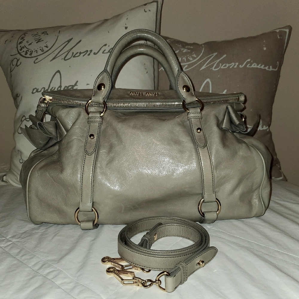 ❤MIU MIU by PRADA LUX LARGE BOW❤